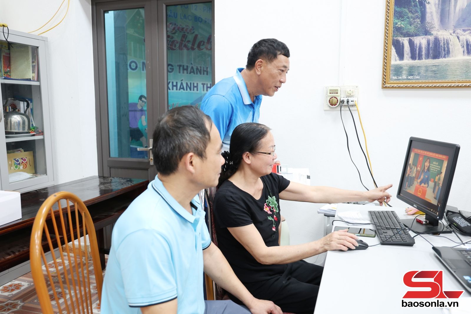 Đẩy mạnh ứng dụng công nghệ số trong công tác bầu cử
