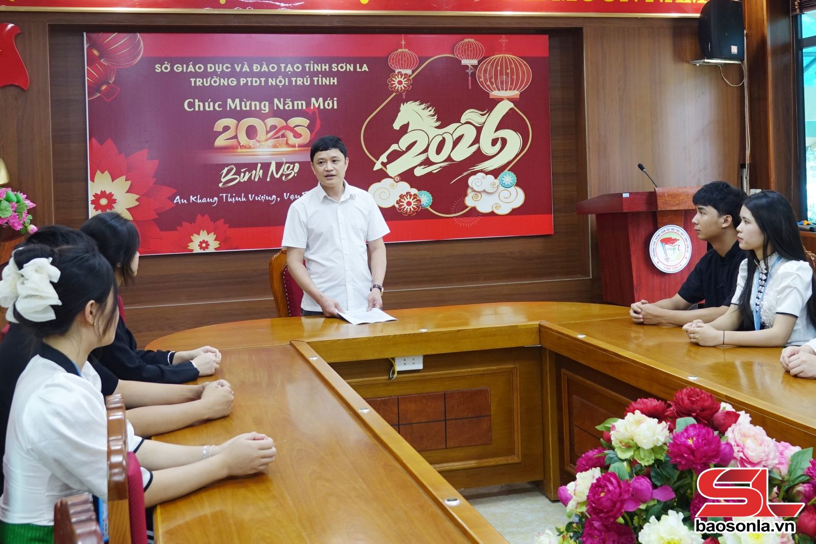 Háo hức chờ ngày cầm lá phiếu đầu tiên