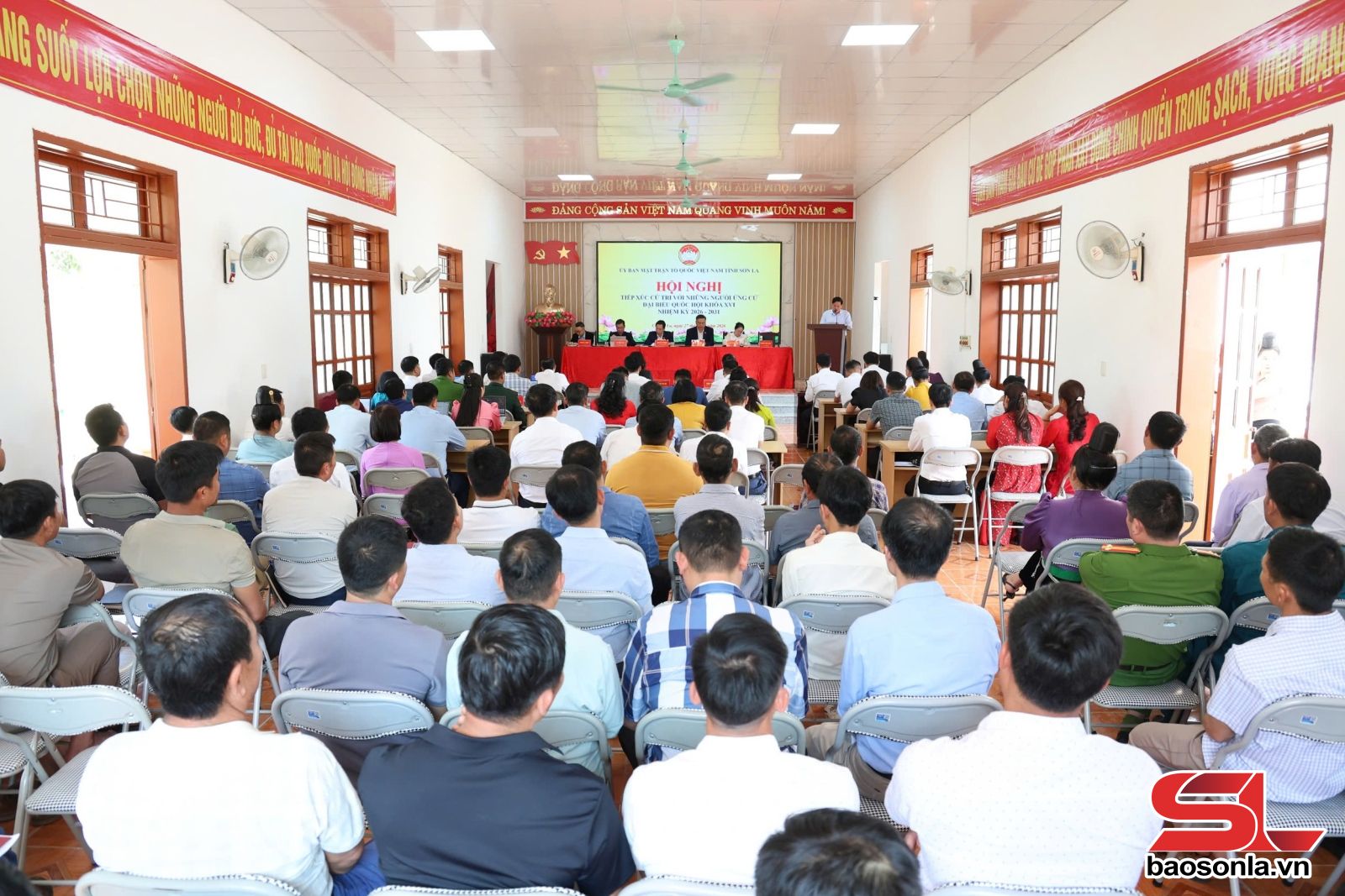 Tâm huyết và trách nhiệm trước cử tri, quan tâm đồng bào dân tộc thiểu số