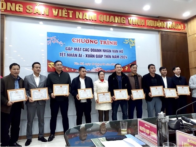 Huyện Vân Hồ tổ chức gặp mặt doanh nhân năm 2024