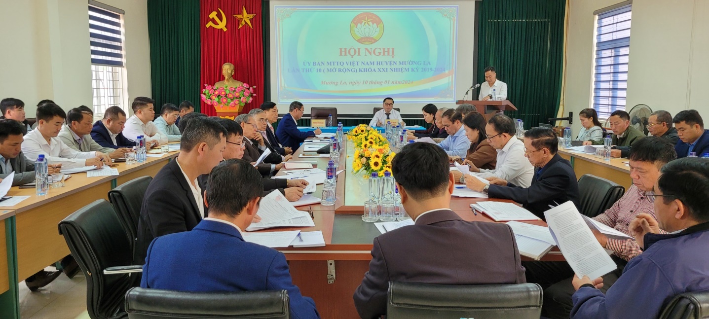 HỘI NGHỊ UỶ BAN MTTQ VIỆT NAM HUYỆN MƯỜNG LA LẦN THỨ MƯỜI, KHOÁ XXI